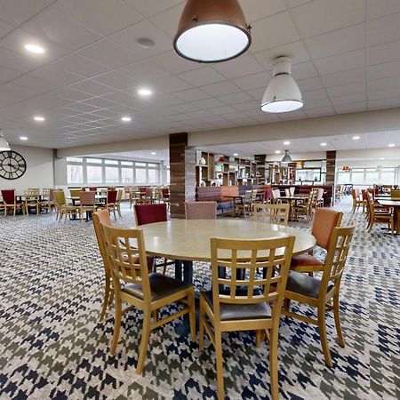 Yarnfield Park Training And Conference Centre Otel Stone  Dış mekan fotoğraf