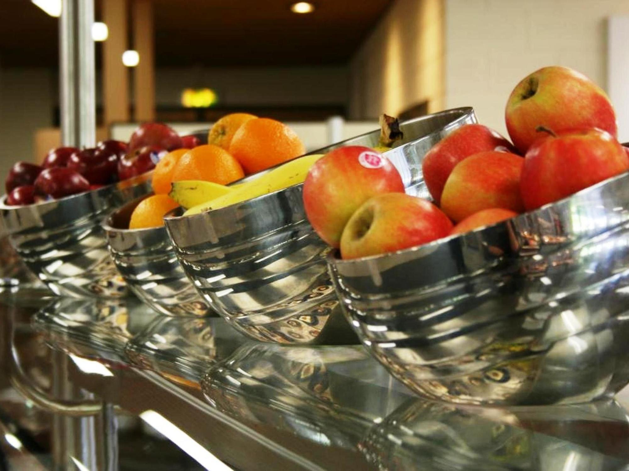 Yarnfield Park Training And Conference Centre Otel Stone  Dış mekan fotoğraf