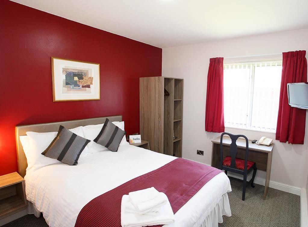 Yarnfield Park Training And Conference Centre Otel Stone  Dış mekan fotoğraf