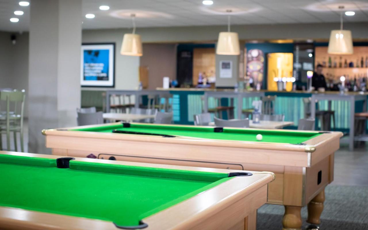 Yarnfield Park Training And Conference Centre Otel Stone  Dış mekan fotoğraf